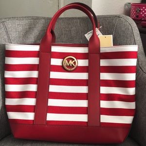 ❌SOLD❌ Michael Kors Fulton canvas medium tote